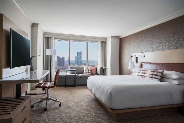 Baltimore Marriott Waterfront image 24